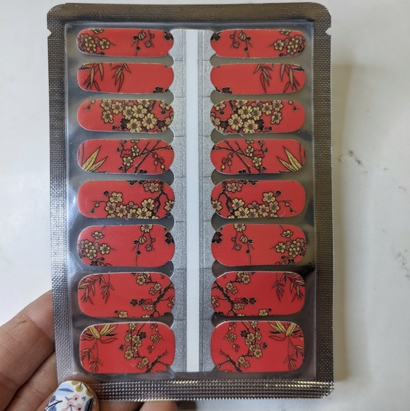 5 for $15 Nail Wrap - Red Kimono Dress - Picture 2 of 4